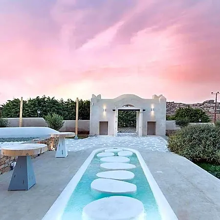Naxos Euphoria