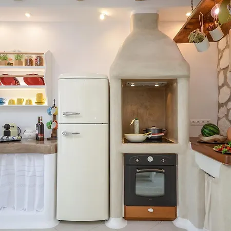 Naxos Euphoria Apartment